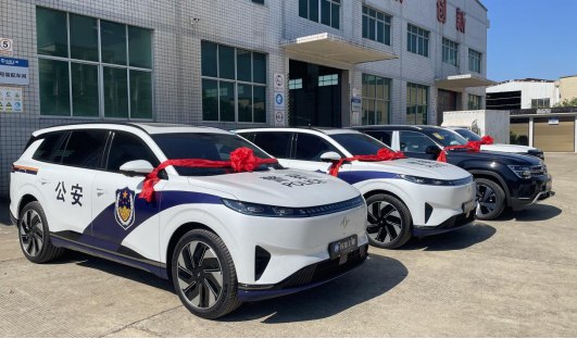 麻阳公安执法执勤车顺利交付