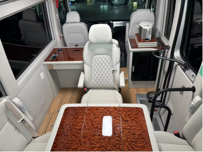 中型通信指挥⻋（红旗国悦）